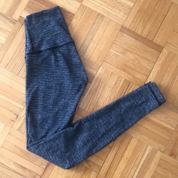 Lululemon wunder under high rise 4 - Picture 1 of 4